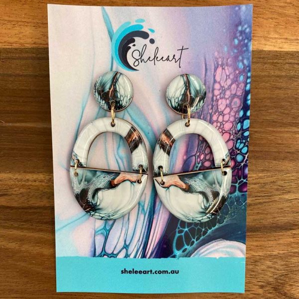 Vivienne Semi Luna Earring